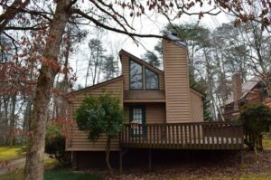 Front View of 918 Wildwood Garden Dr, Knoxville, TN 37920